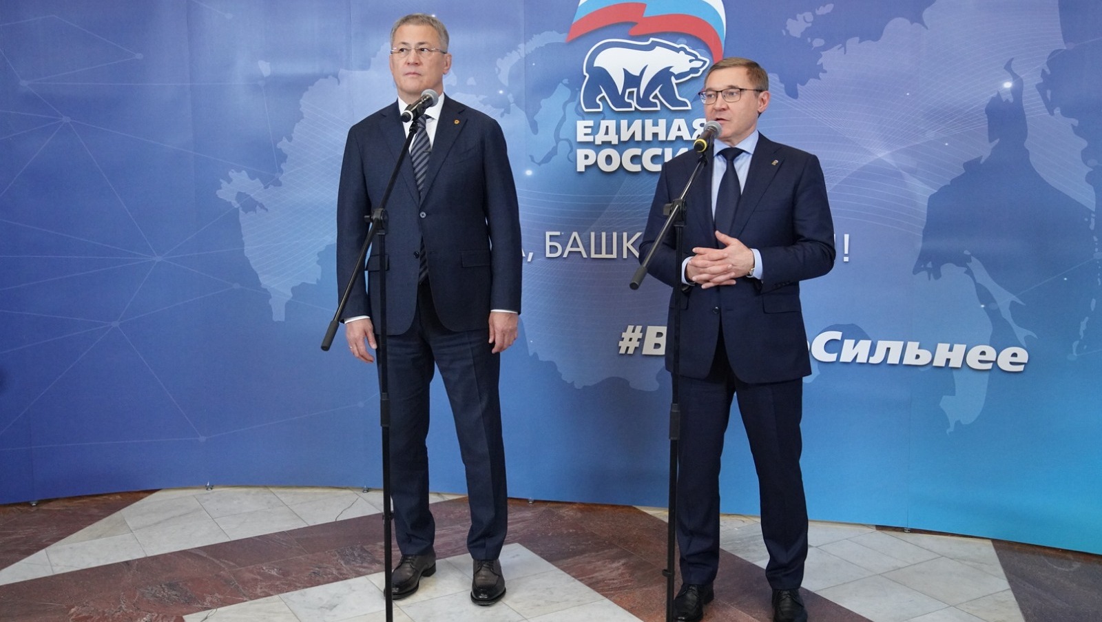 Олег  Яровиков