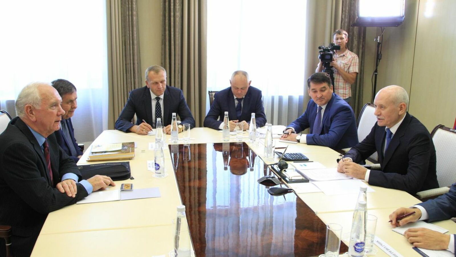 Олег Яровиков