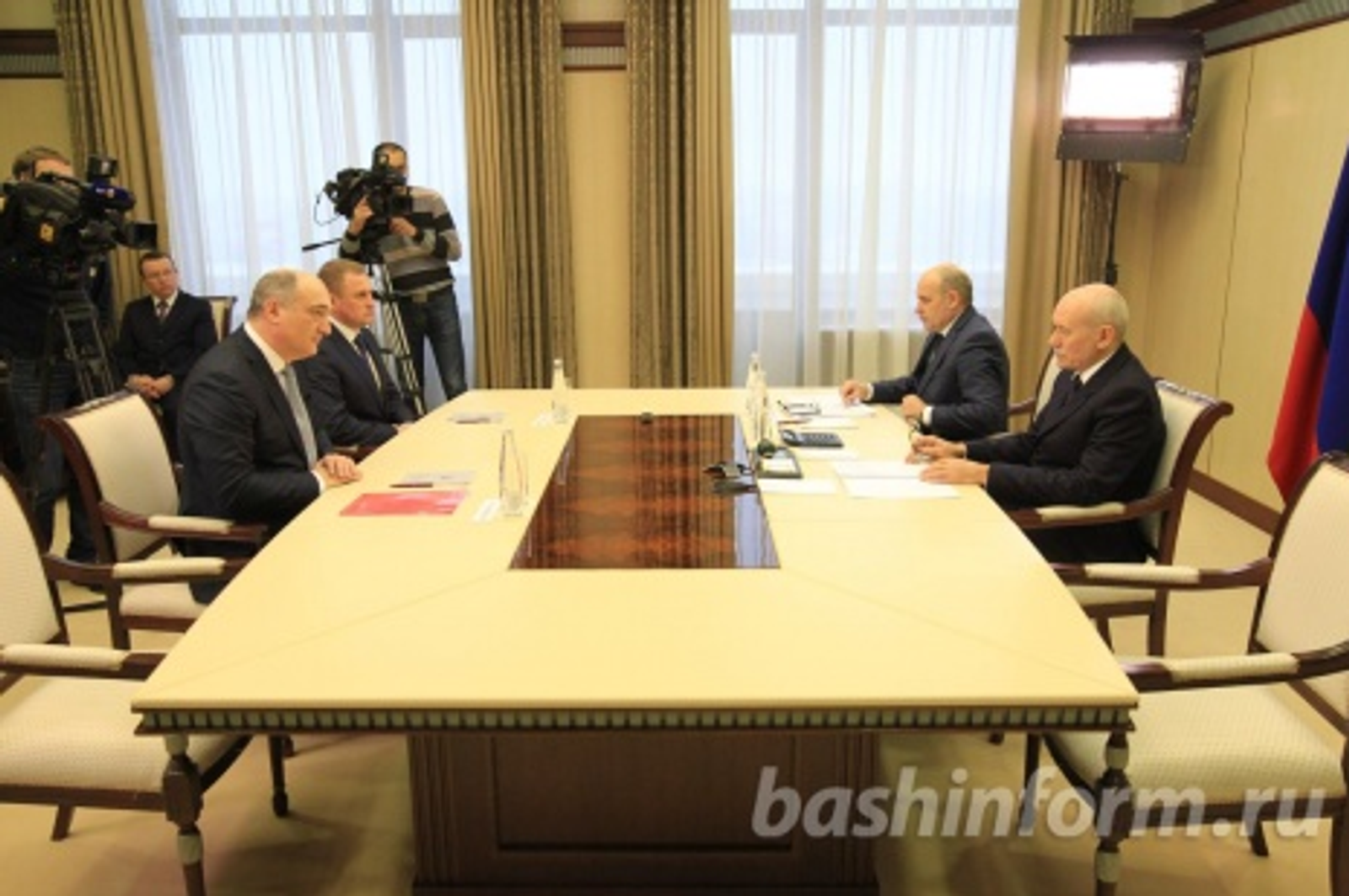 Олег Яровиков