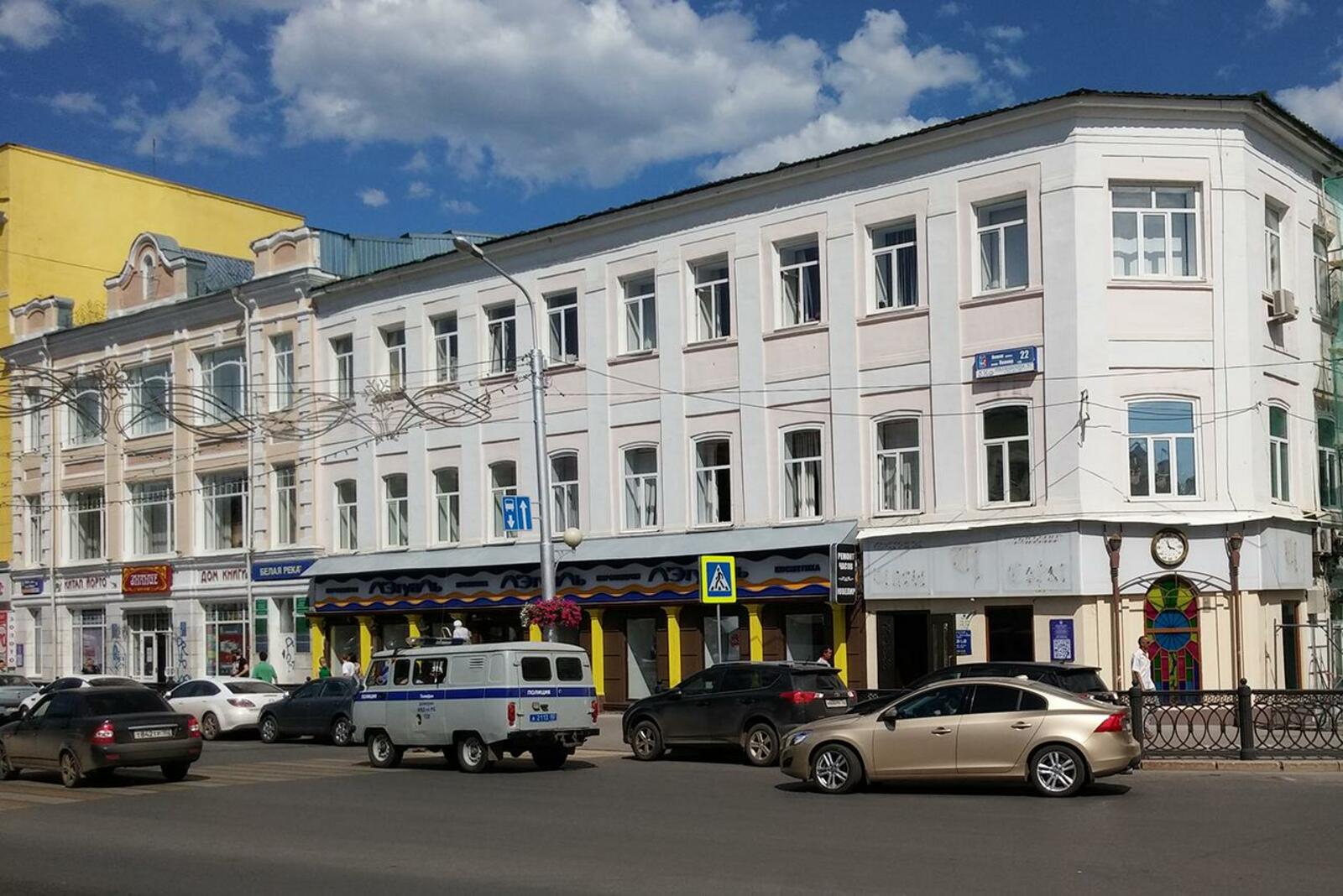 Олег Яровиков