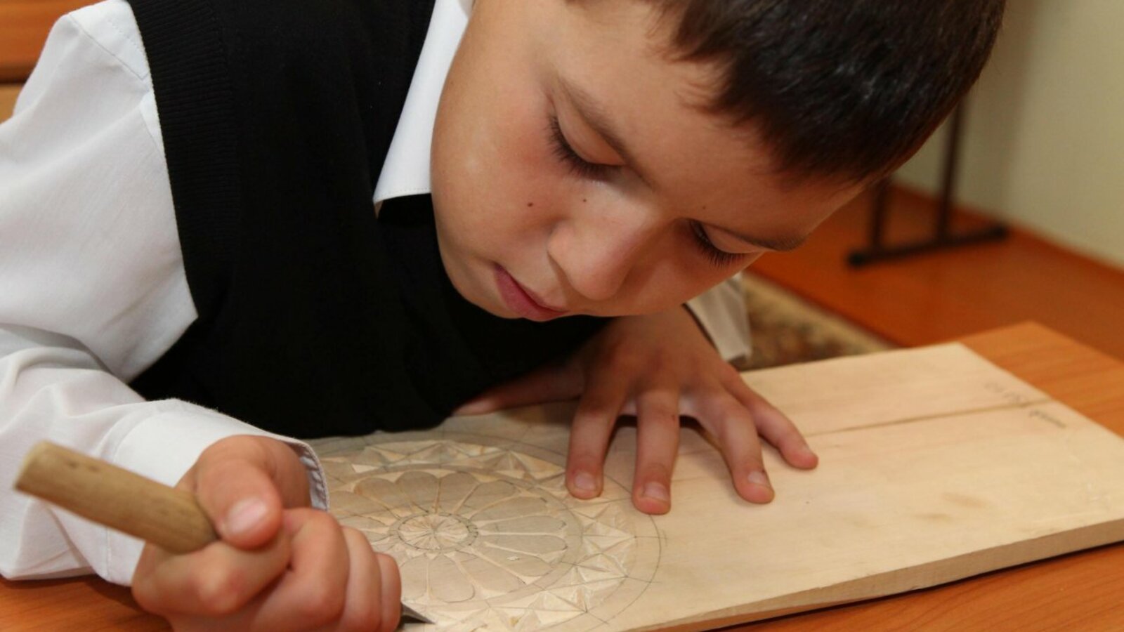 Олег Яровиков