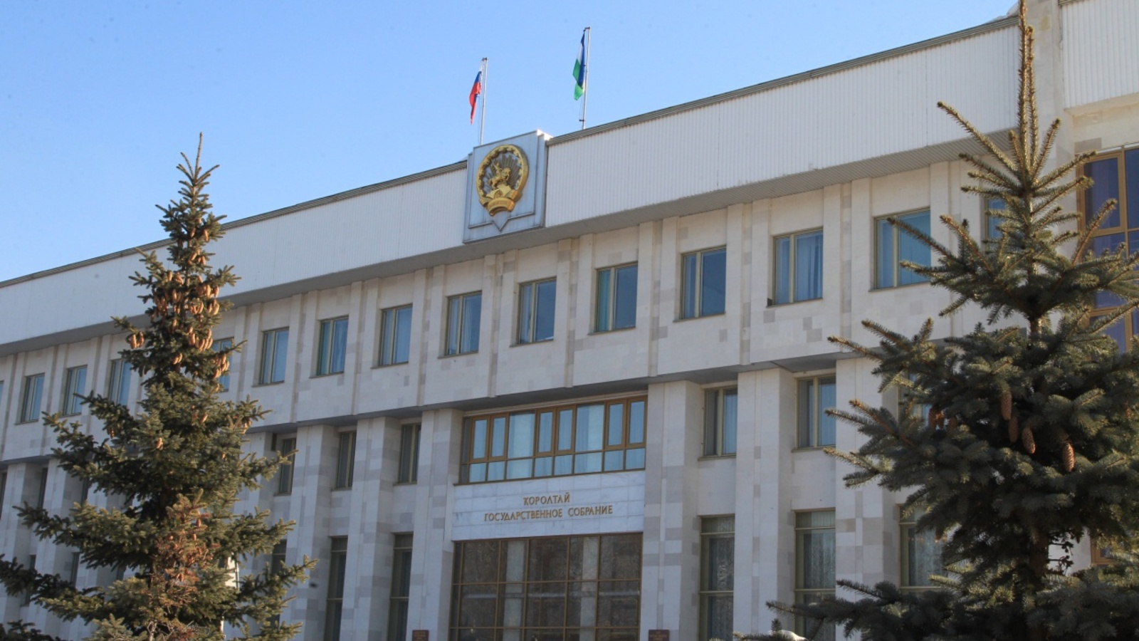 Олег Яровиков