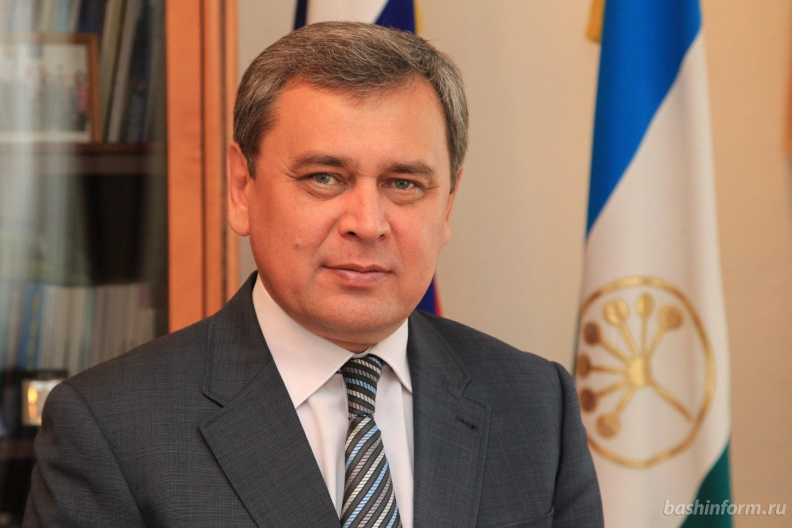 Олег Яровиков