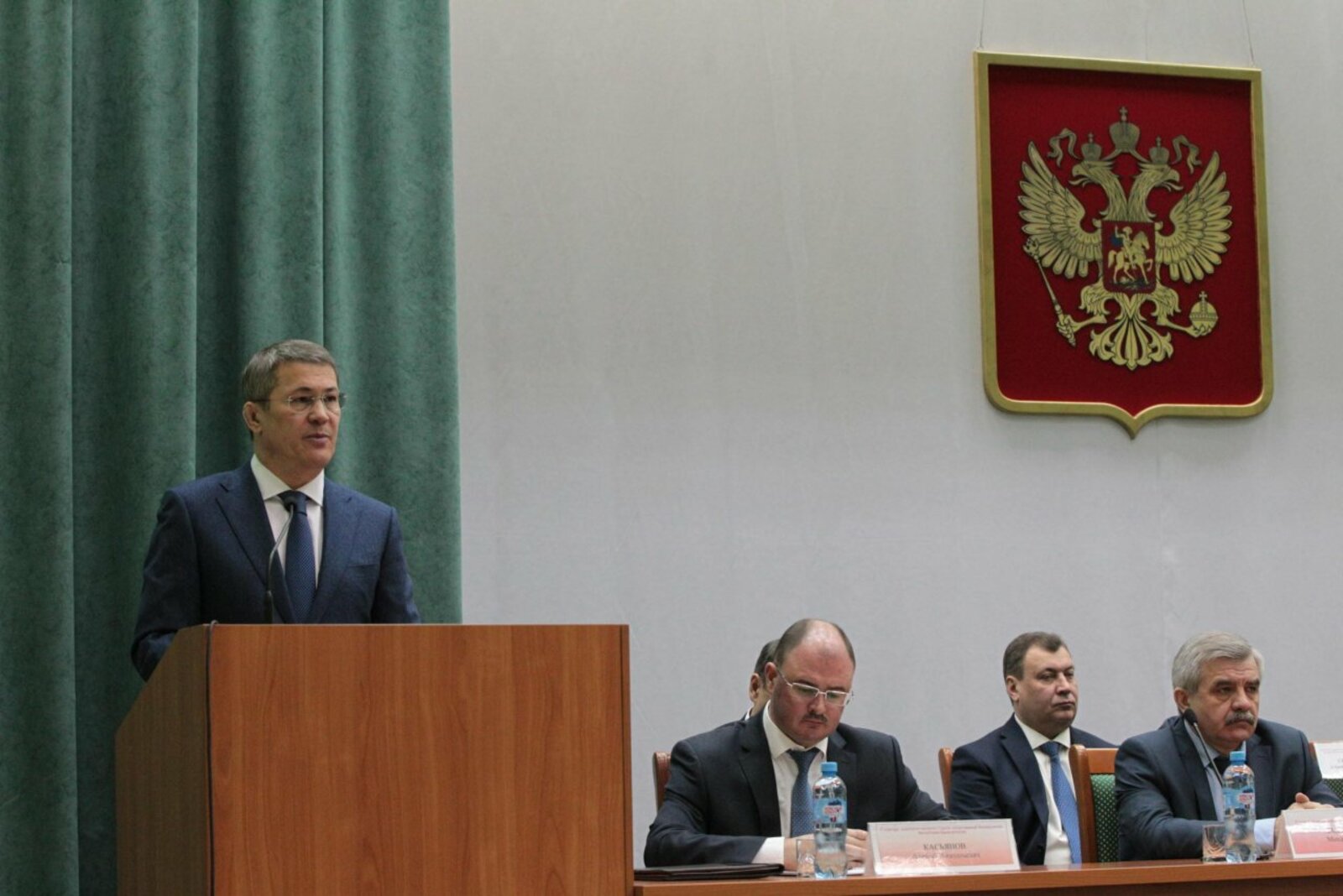 Олег Яровиков