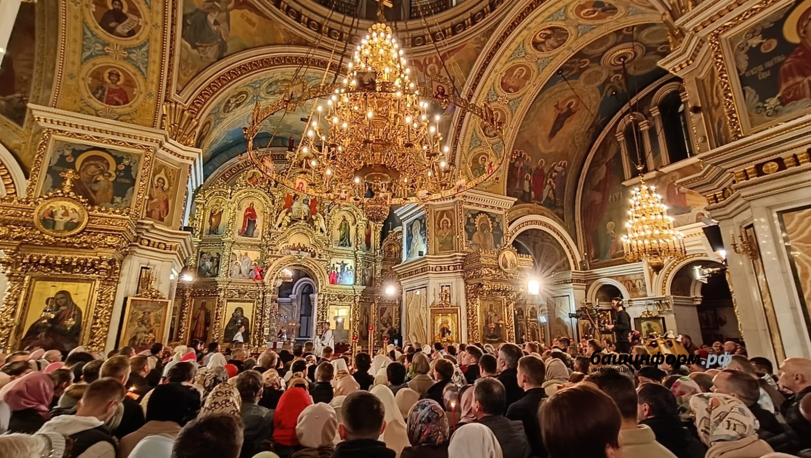 Станислав Шахов