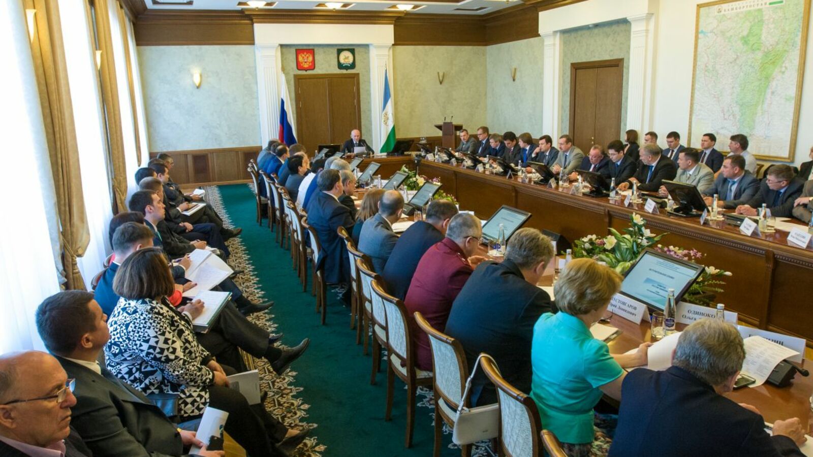 Андрей Старостин