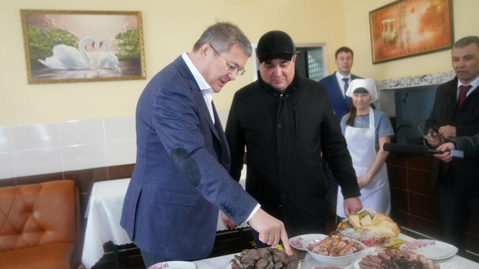 Олег Яровиков