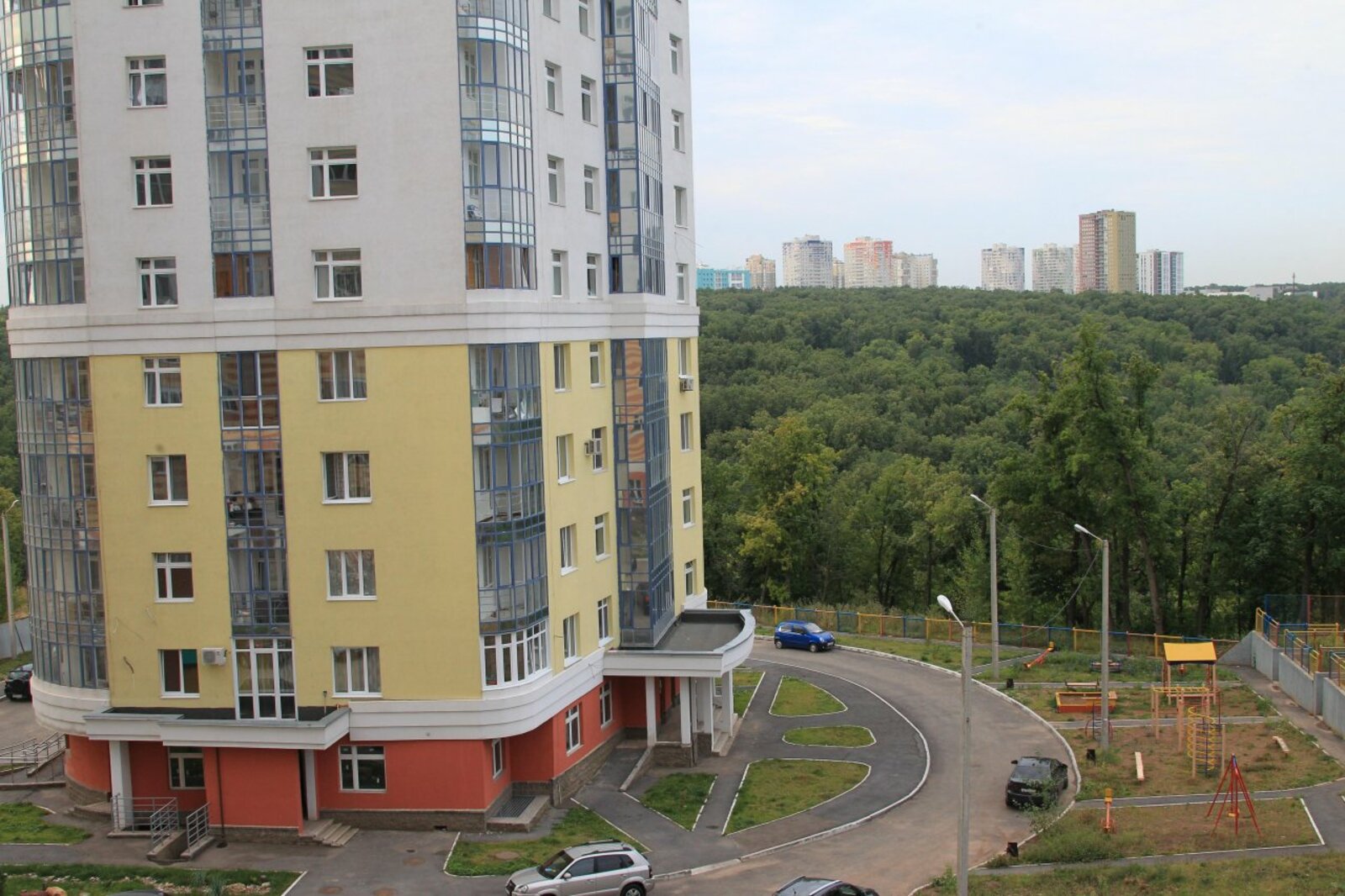 Олег Яровиков