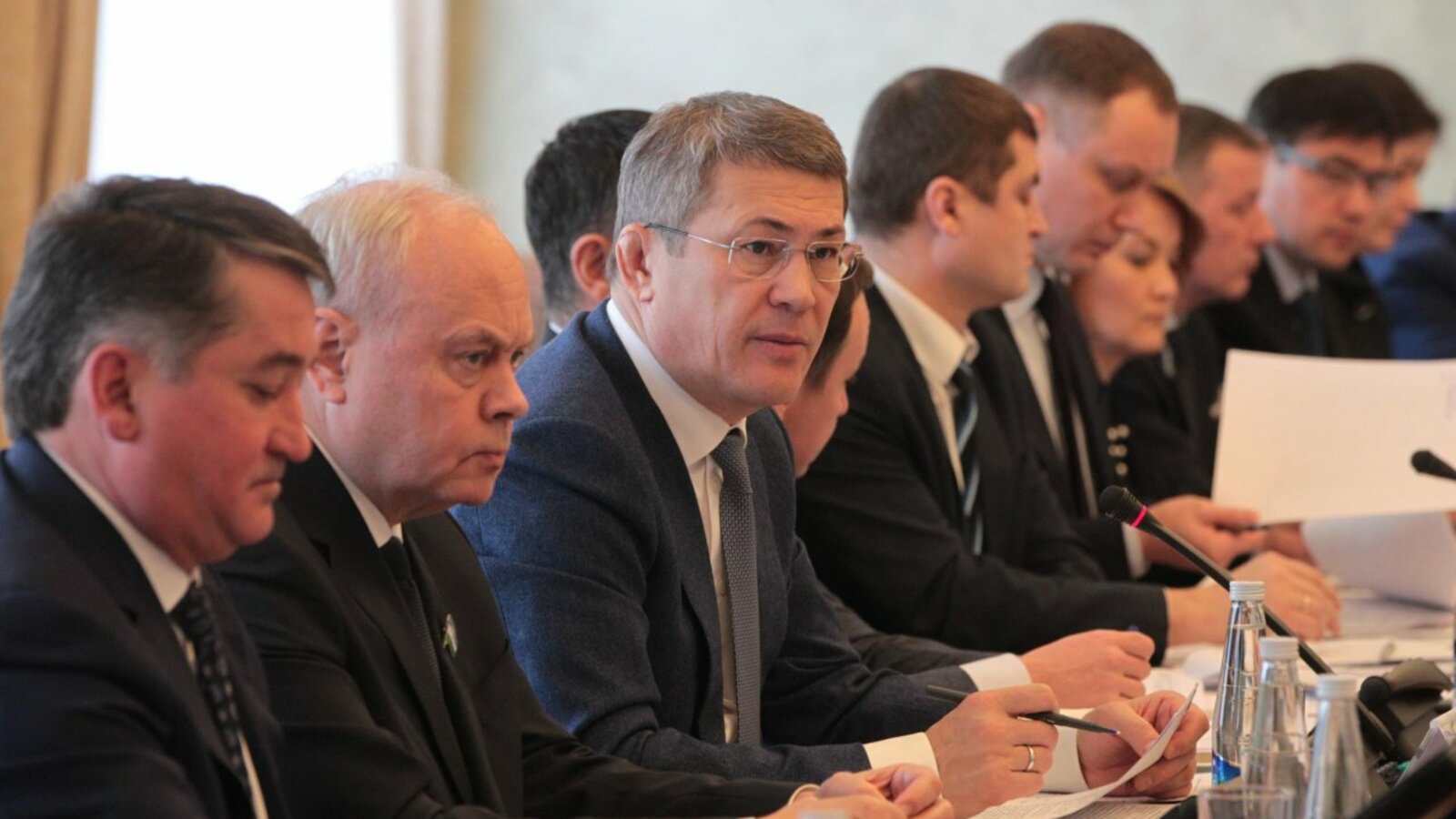 Олег Яровиков