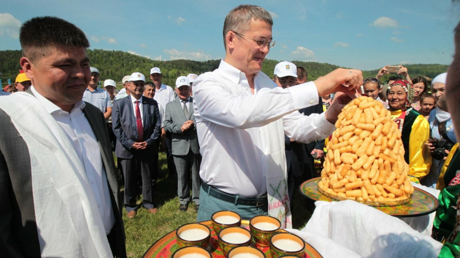 Олег Яровиков