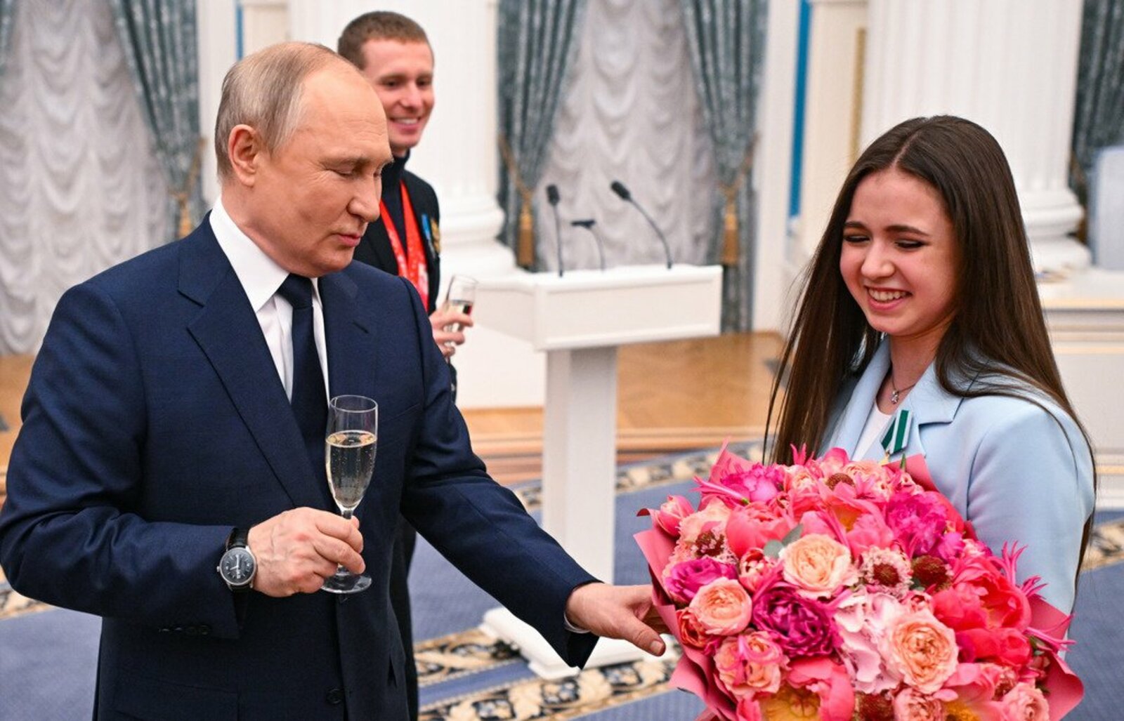 Владимир Путин Камиләне туган көне белән котлады