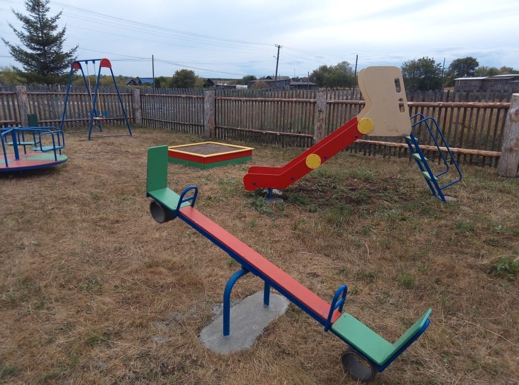 В Башкирии по программе "Реальные дела" оборудована детская площадка