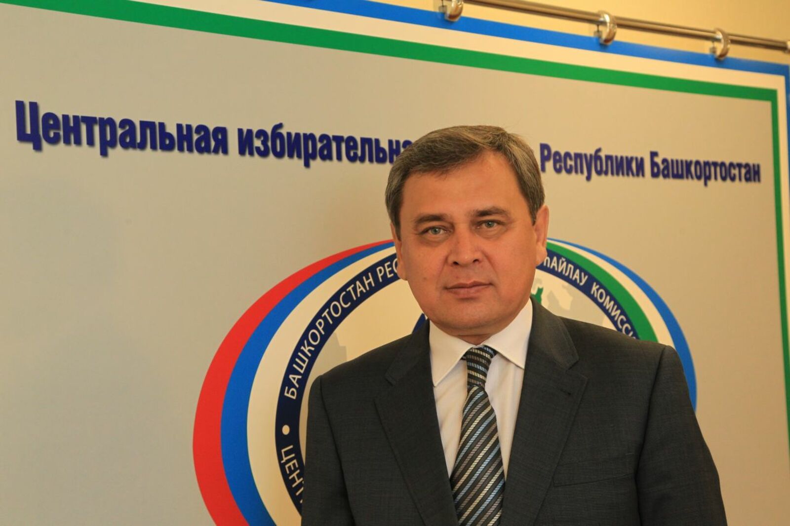 Олег Яровиков