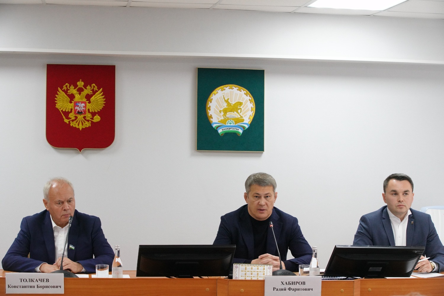 Олег Яровиков