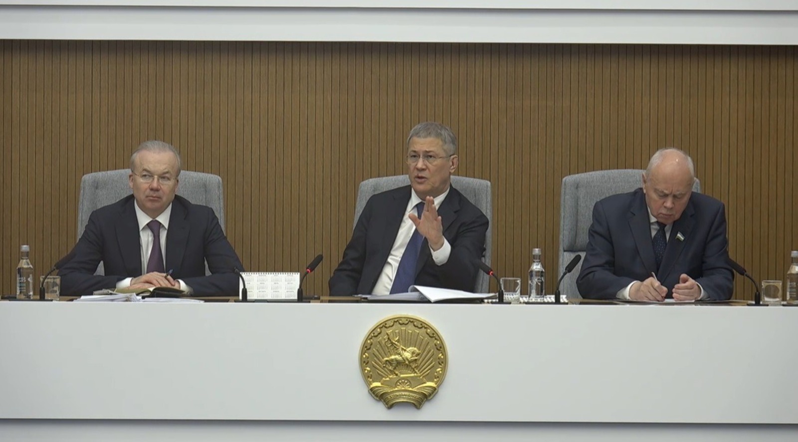 оперативное совещание правительства РБ в ЦУРе  rutube