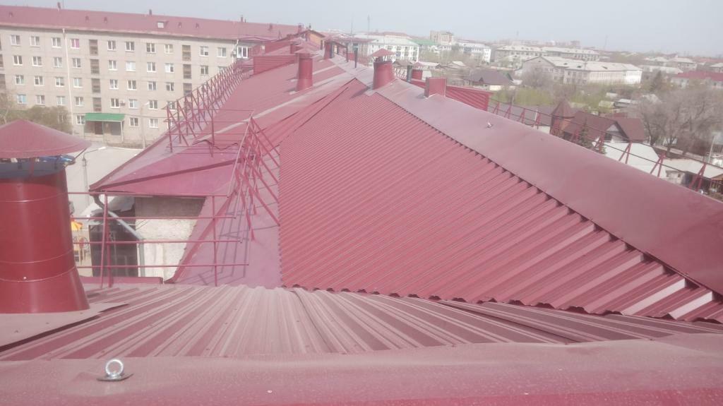 В Сибае выполнили план по капремонту шатровых крыш 2022 года