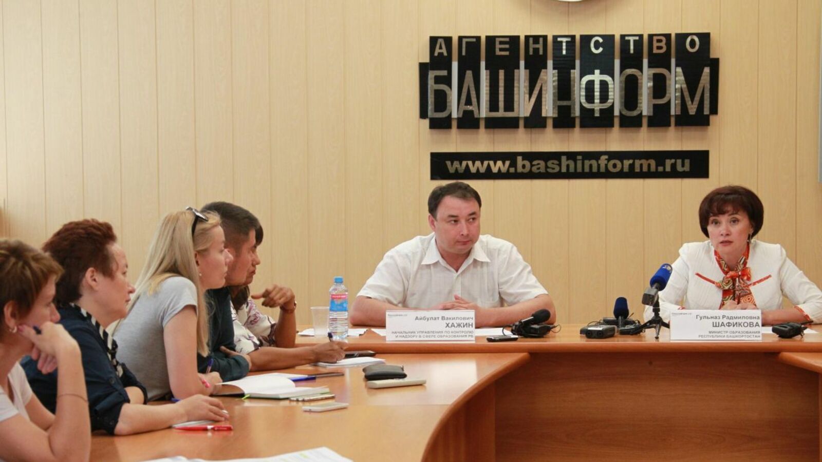 Олег Яровиков