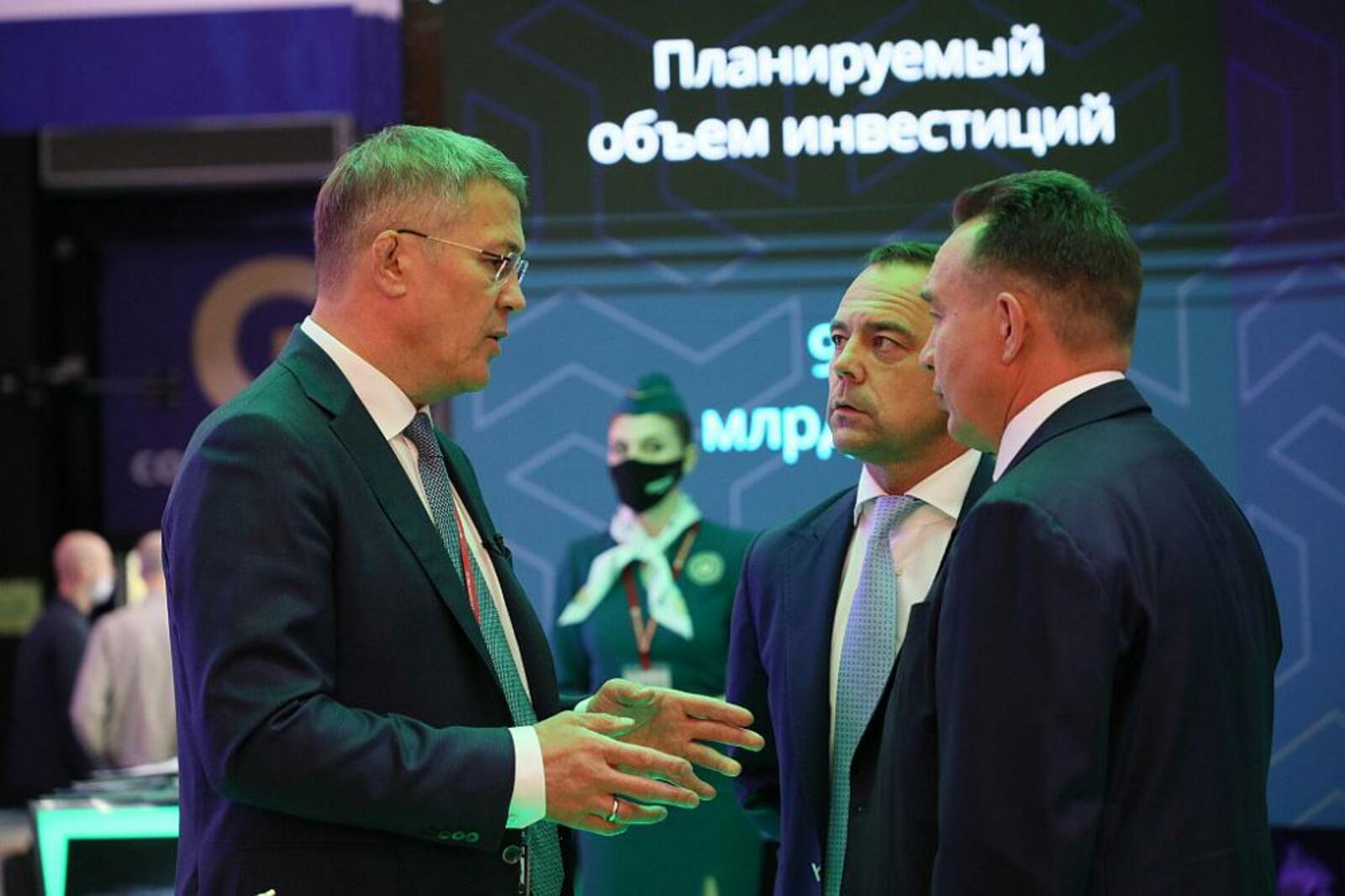 Олег Яровиков