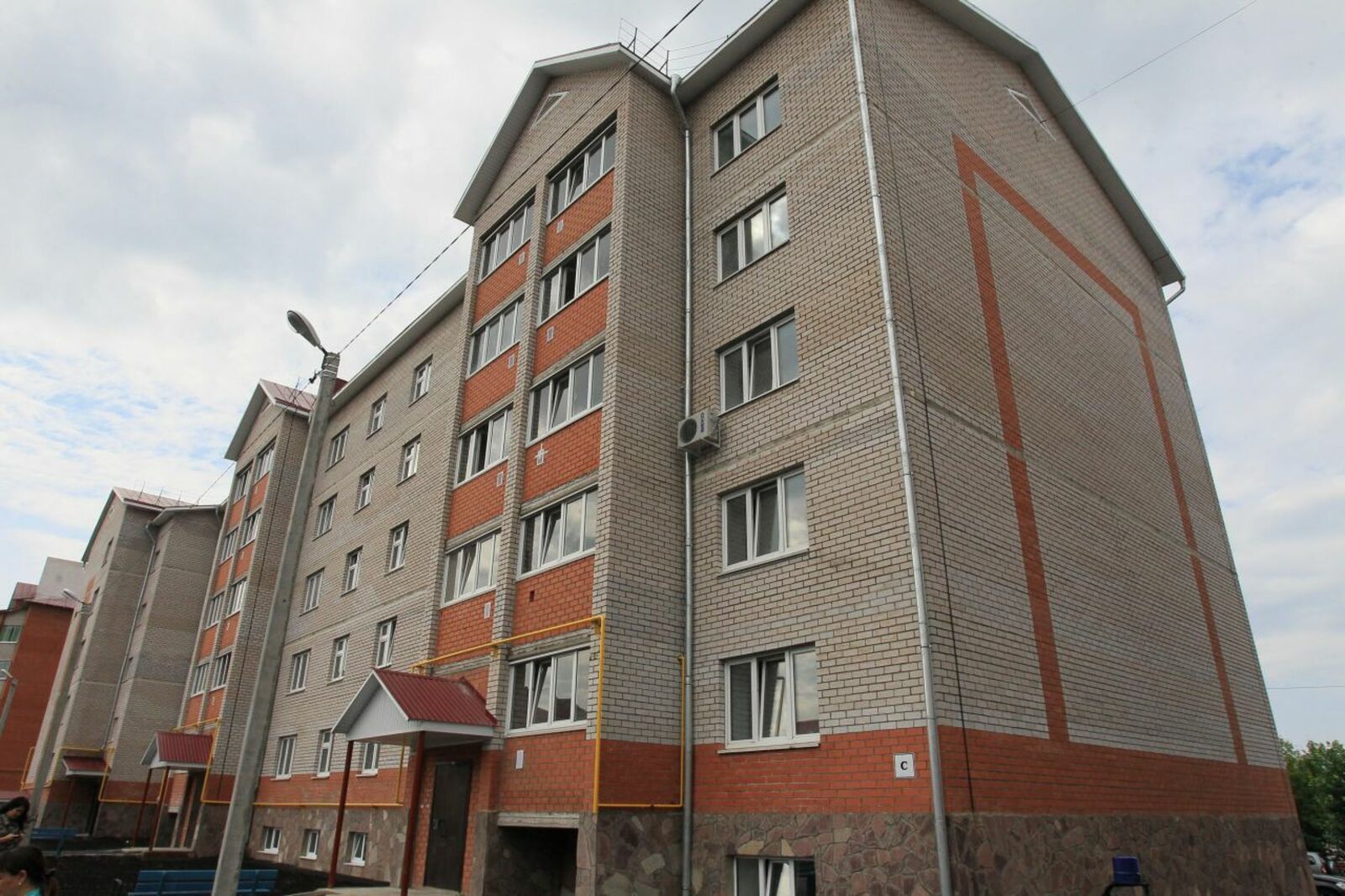 Олег Яровиков