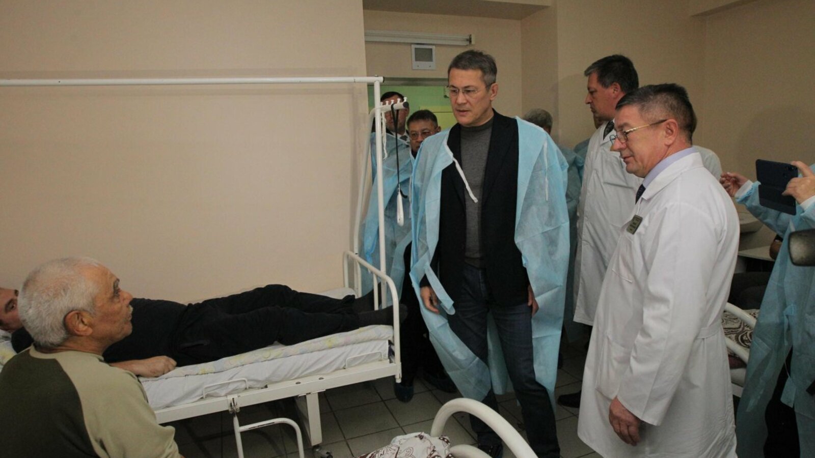 Олег Яровиков