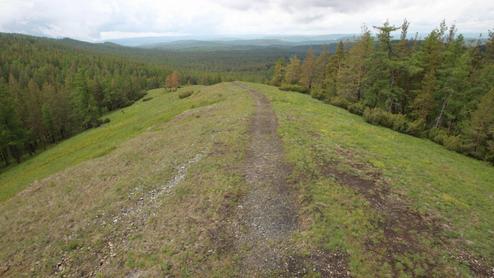 Олег Яровиков