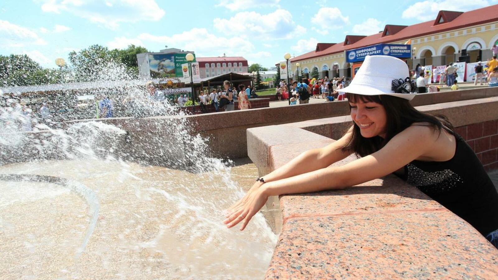 Олег Яровиков