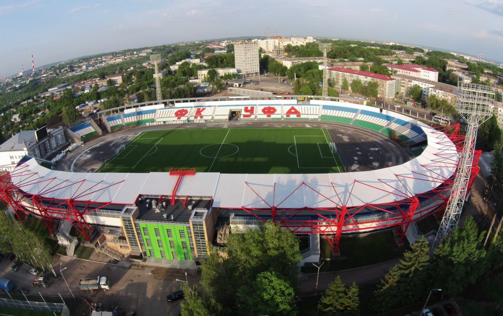 Олег Яровиков