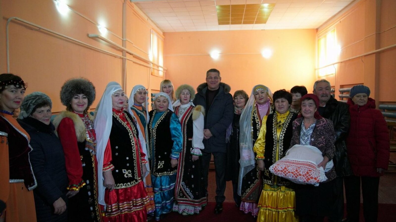 Олег Яровиков