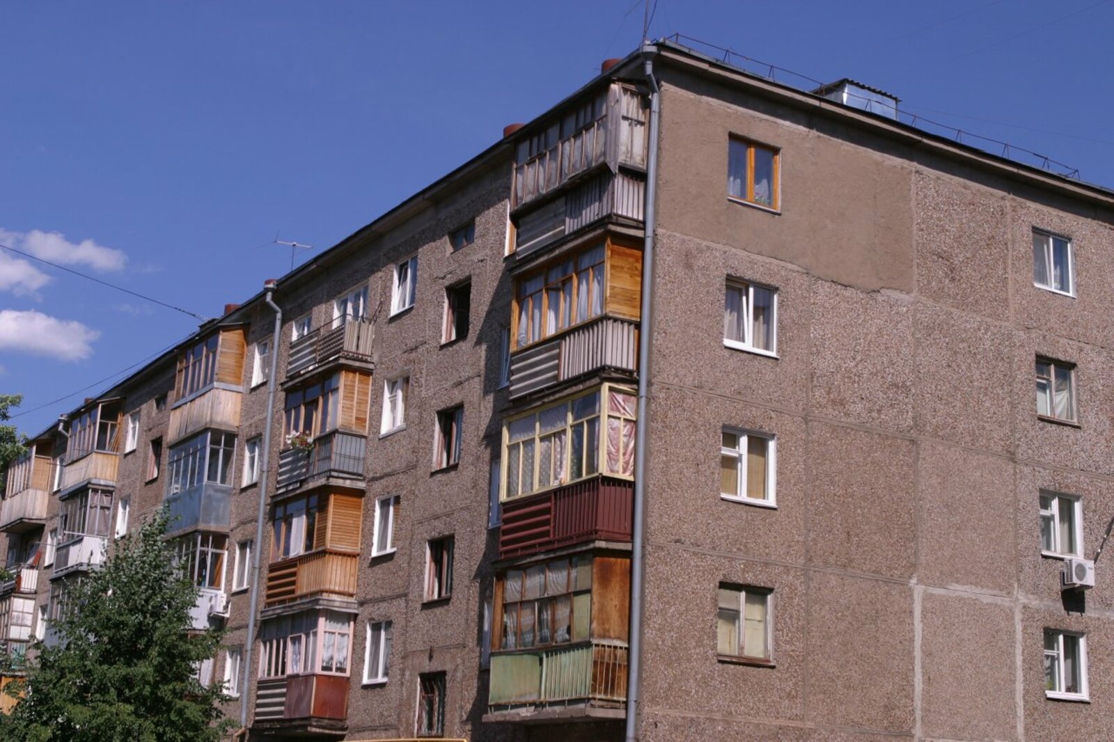 Олег Яровиков