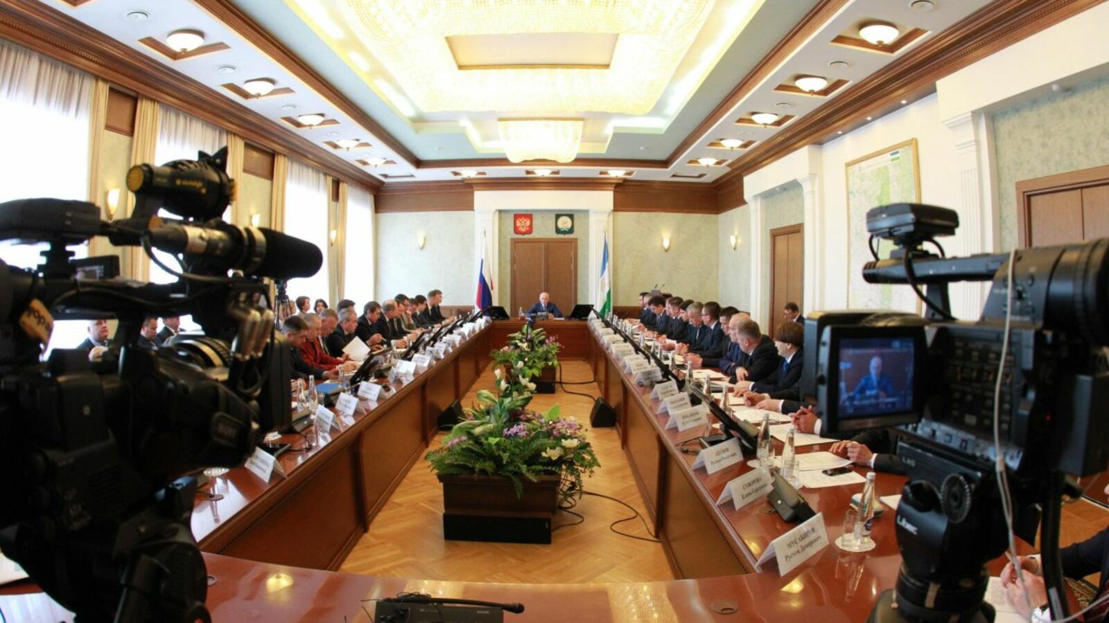 Олег Яровиков