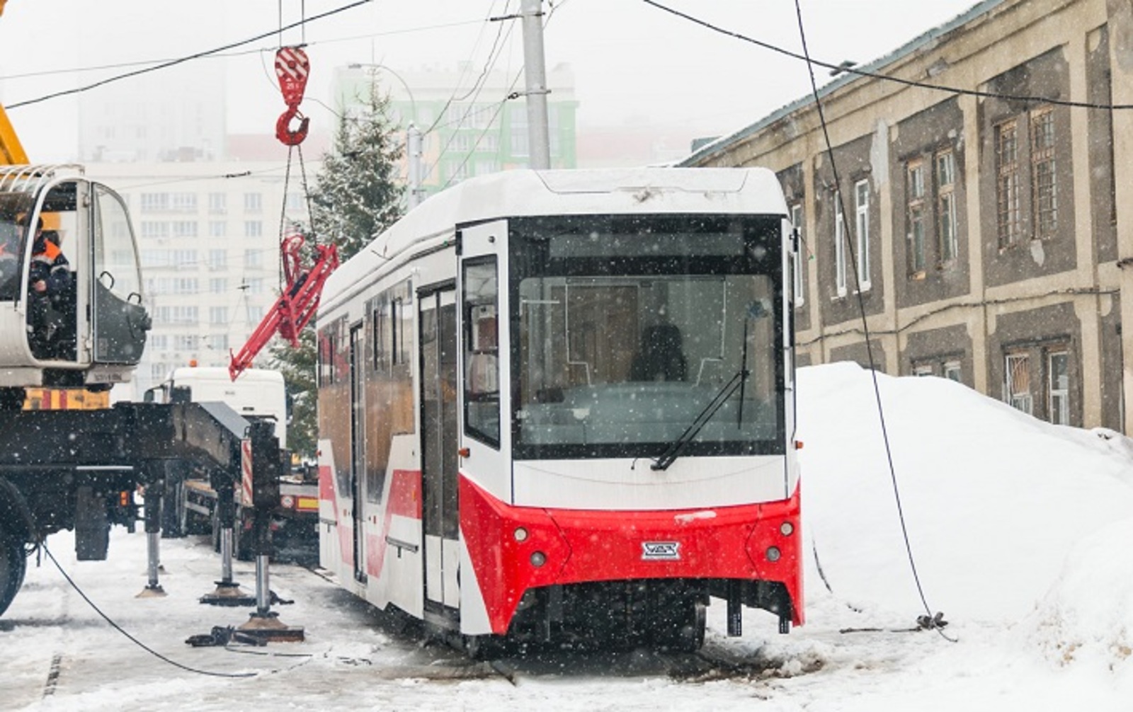 В Уфе из-за обрыва проводов остановились трамваи