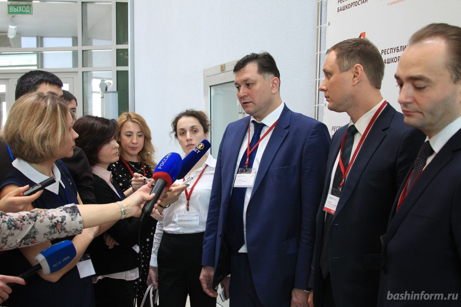 Олег Яровиков