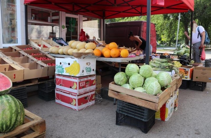 В управлении Роспотребнадзора по Башкирии рассказали, где не стоит покупать ягоды и фрукты