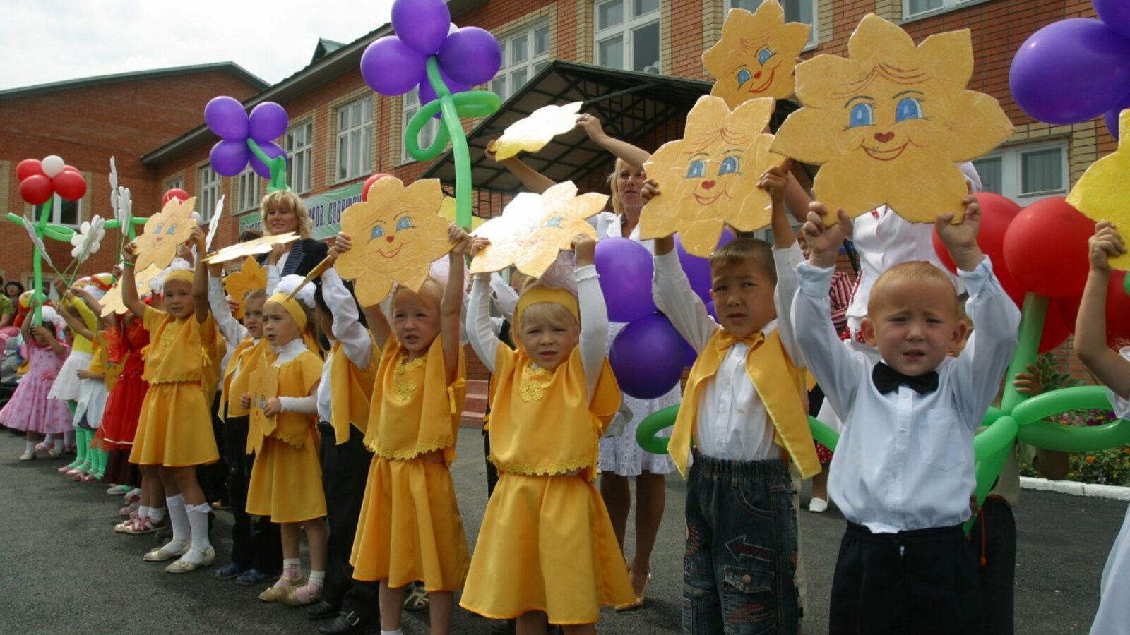 Олег Яровиков