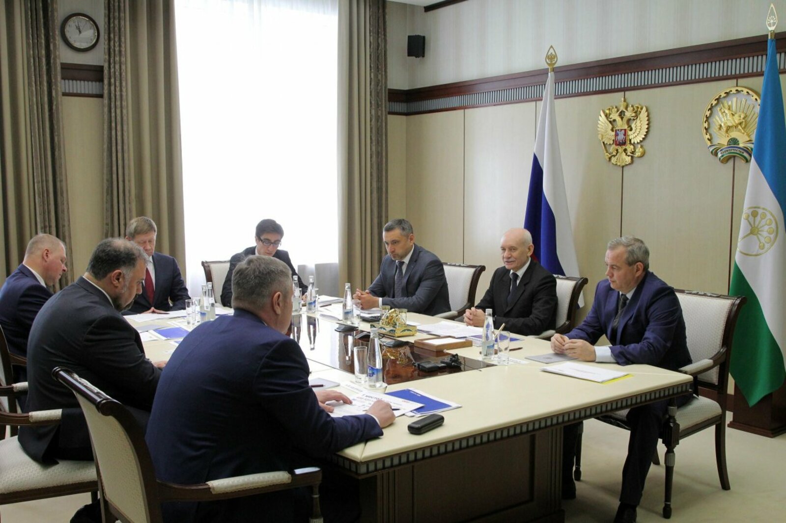 Олег Яровиков