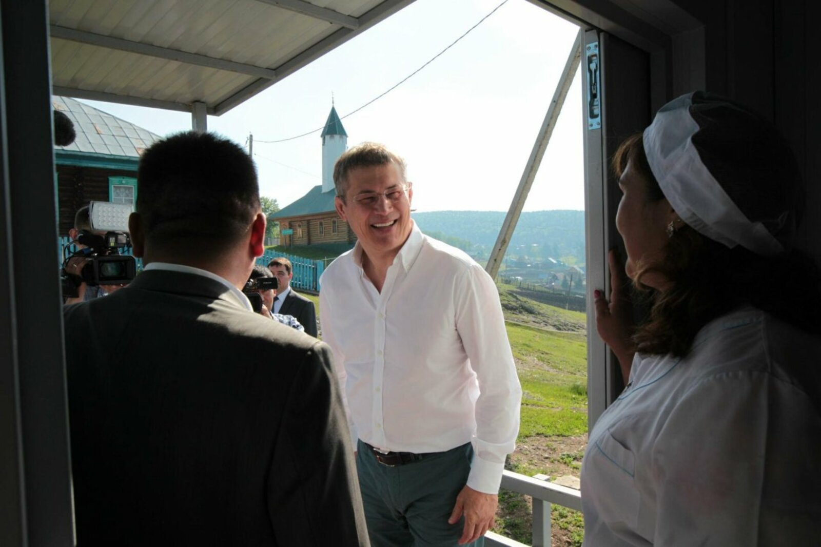 Олег Яровиков