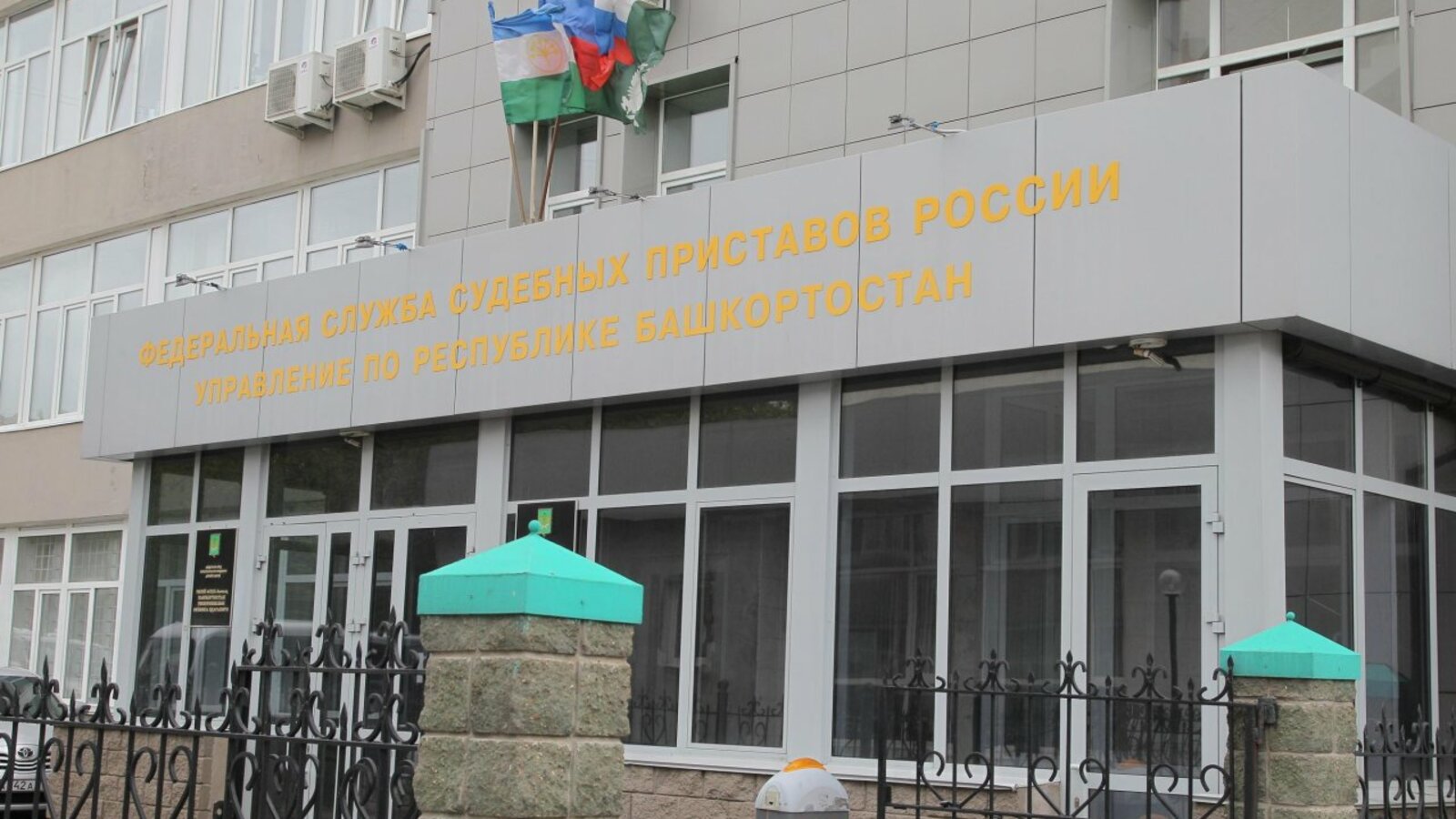 Олег Яровиков