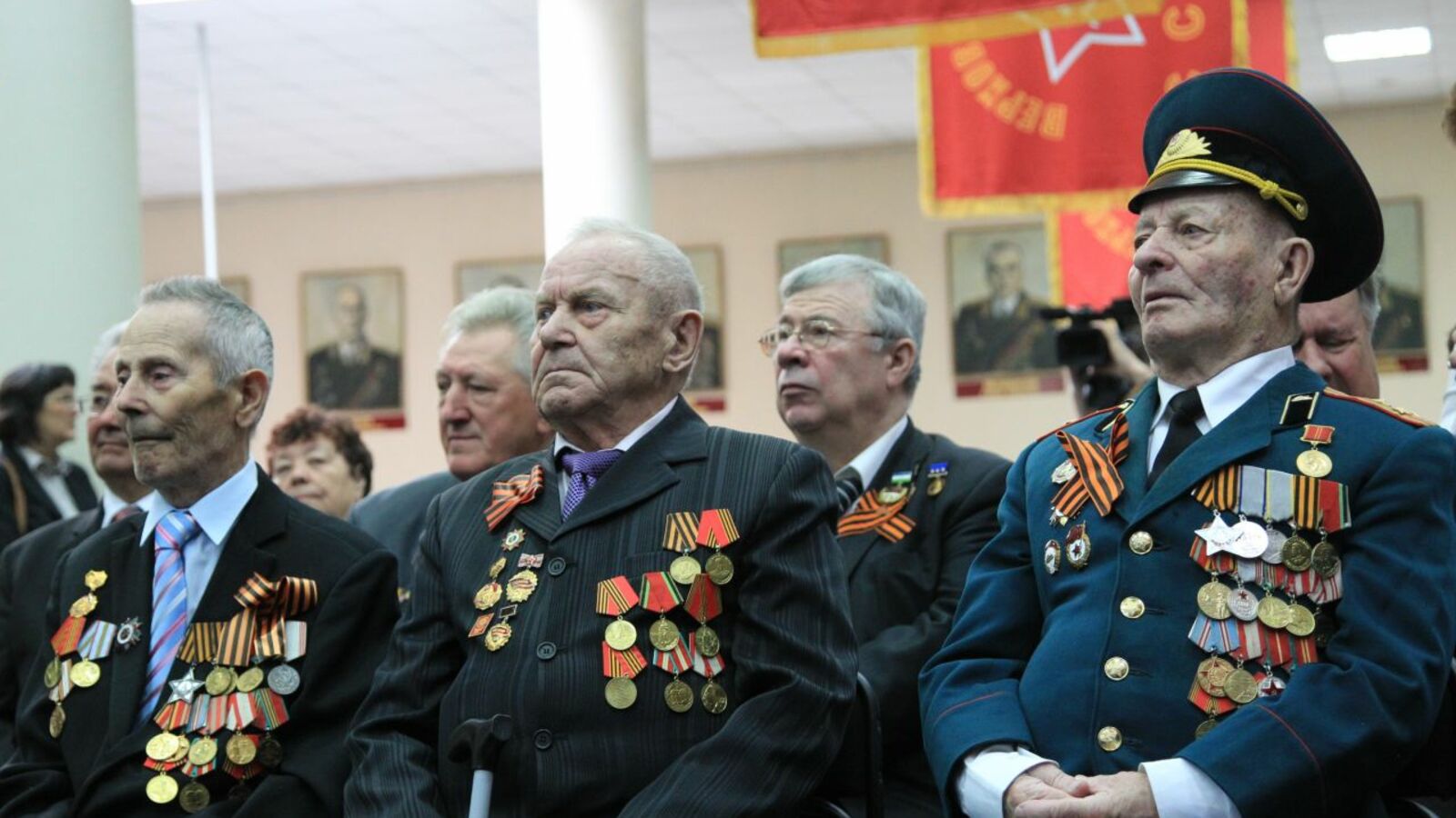 Олег Яровиков