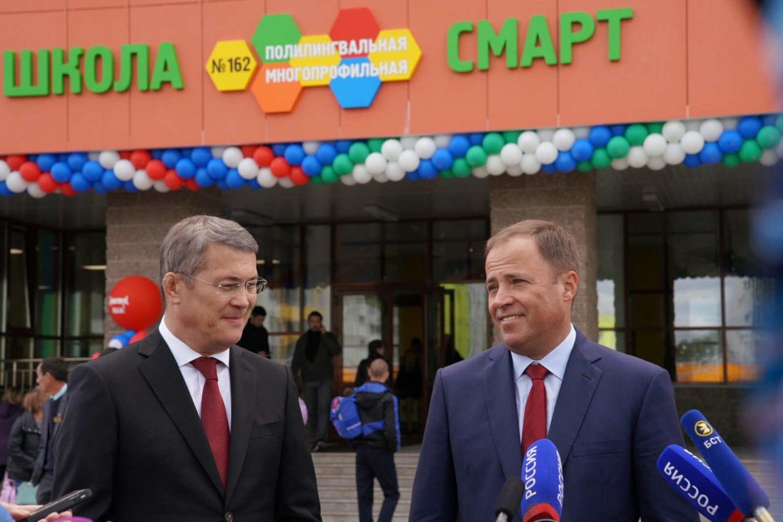 Олег Яровиков