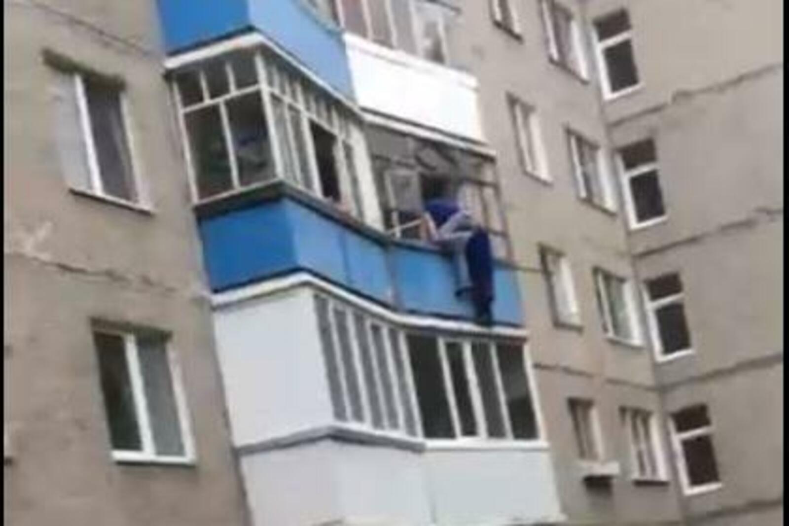скриншот с видео