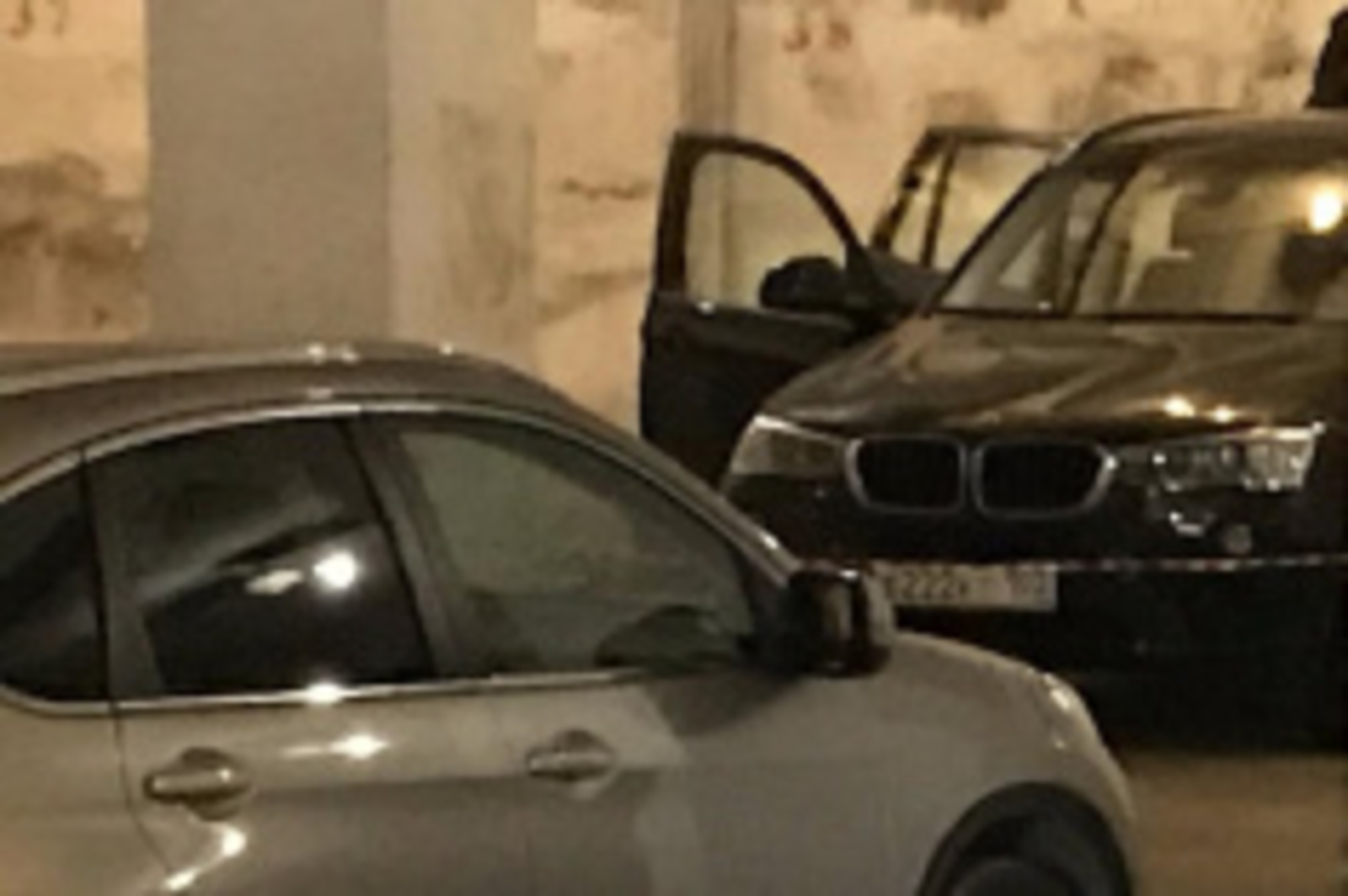 автор