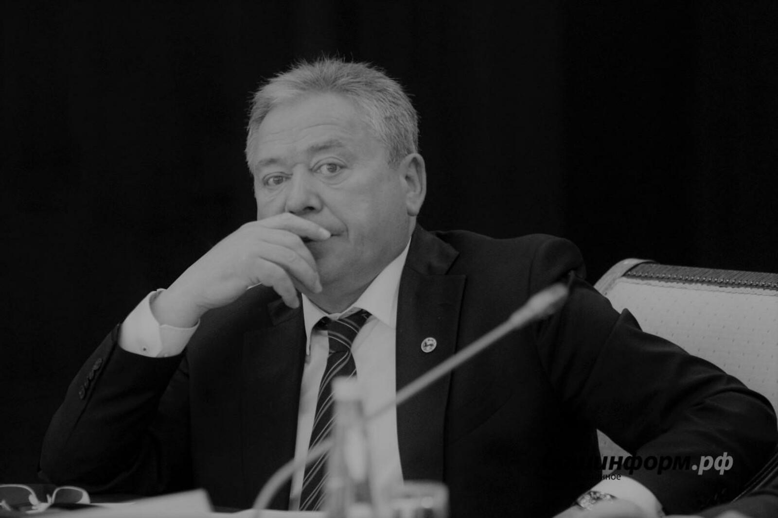 Олег Яровиков