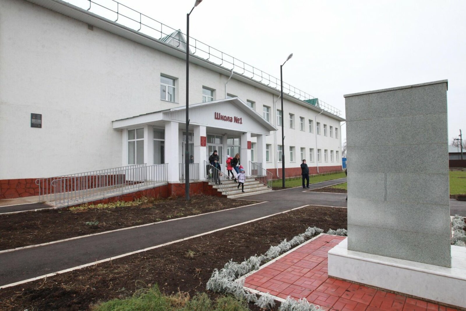 Олег Яровиков