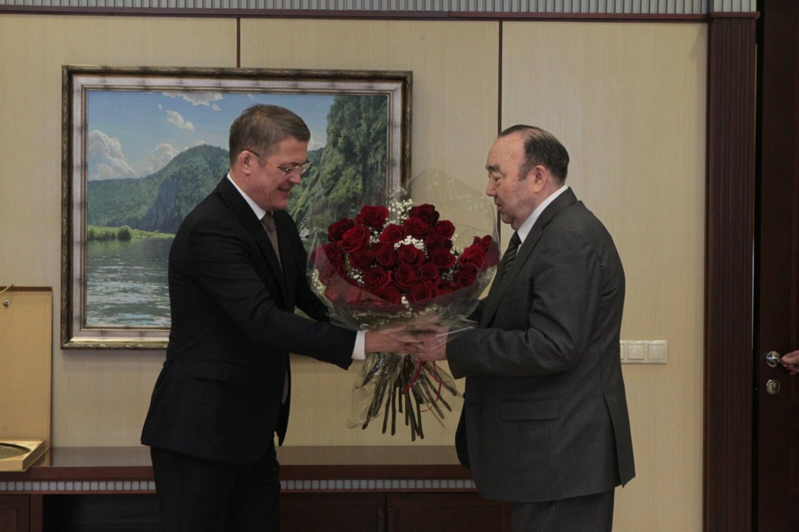 Олег Яровиков