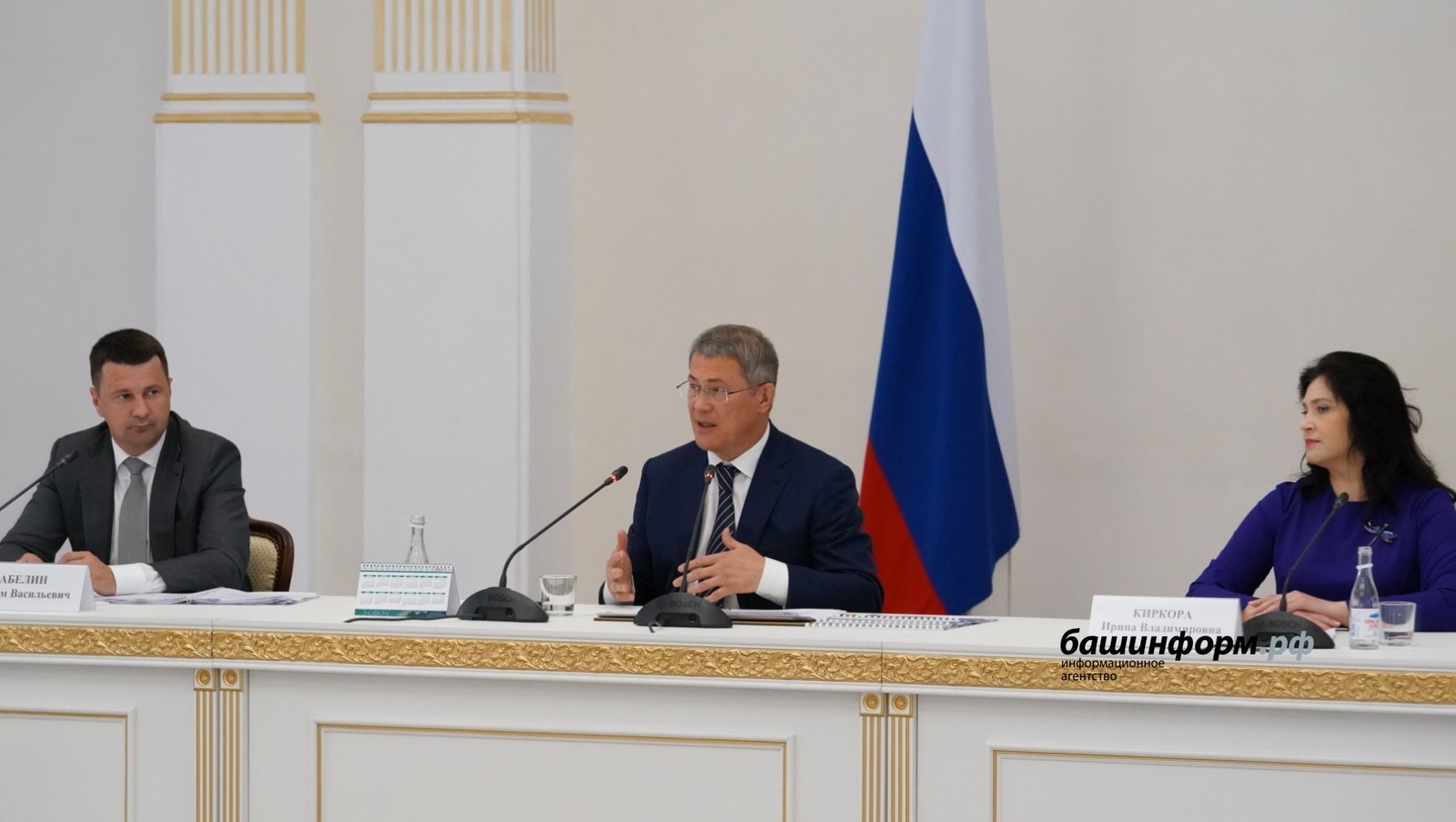 Олег Яровиков