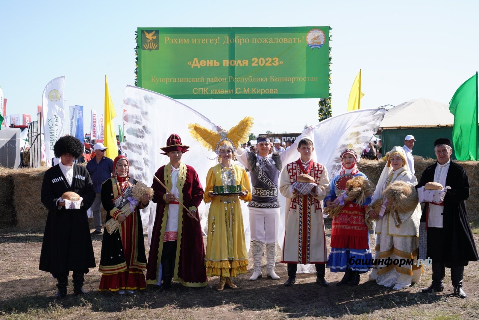 Олег Яровиков.