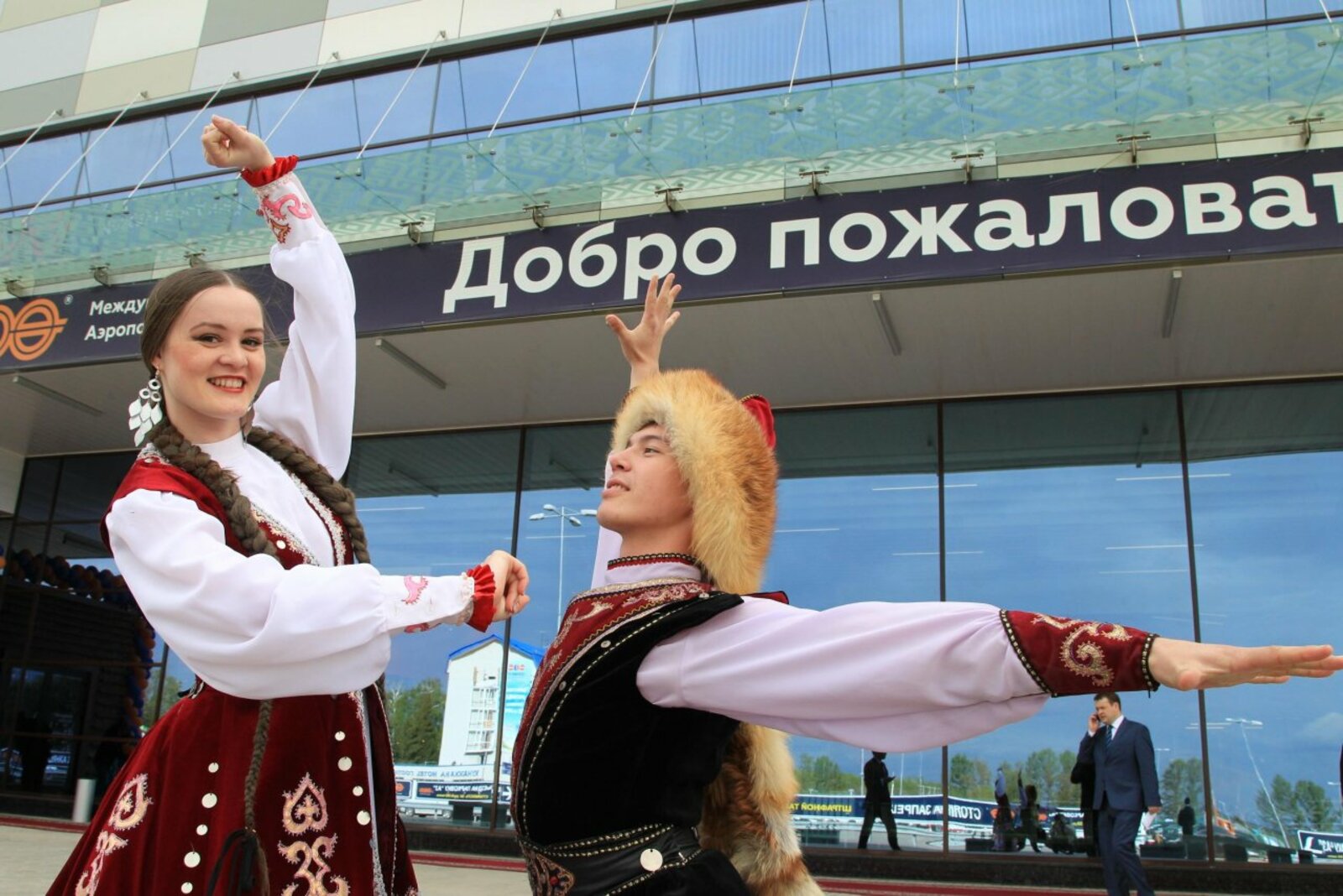 Олег Яровиков