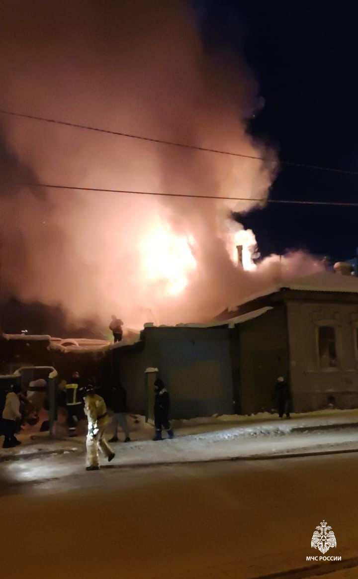 В Уфе только что сгорела старинная усадьба на улице Аксакова