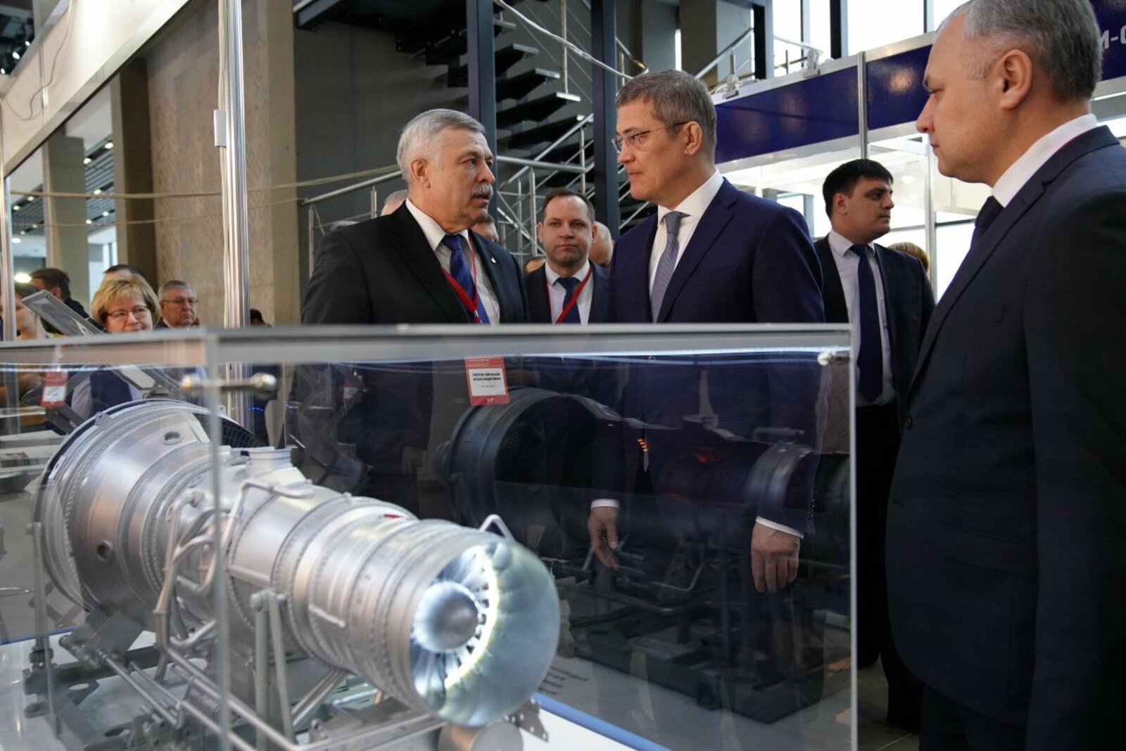 Олег Яровиков