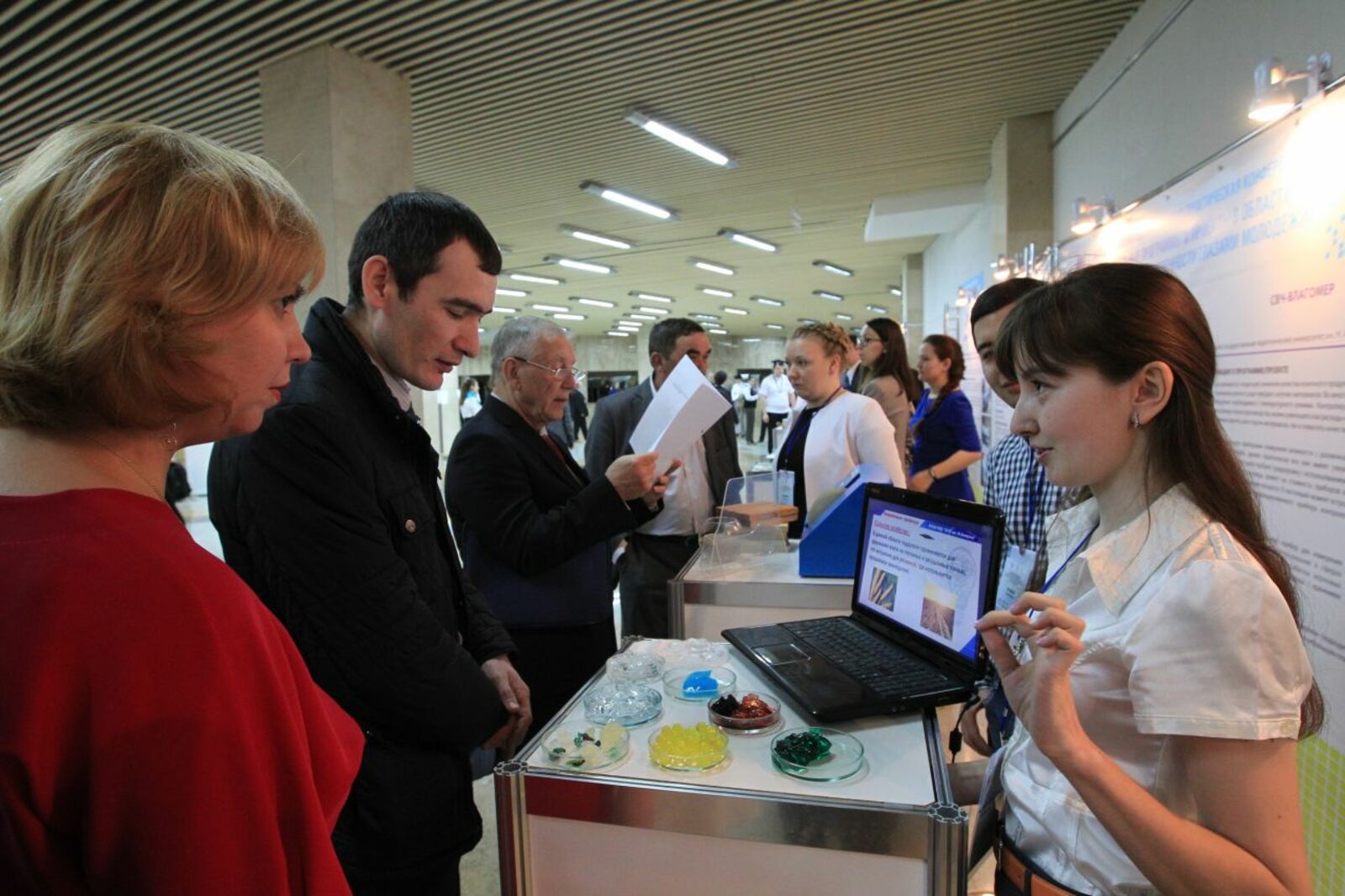 Олег Яровиков